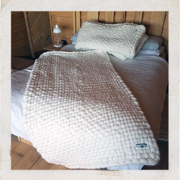 Hunter Hills lambswool blanket